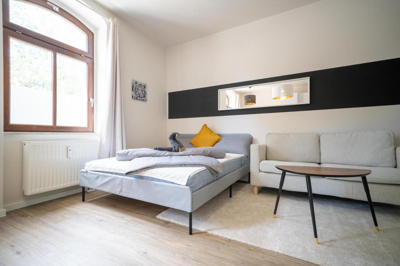 Fullhouse - Zwickau - L96 - Smarttv - Nespresso - 2 Queensize Beds Экстерьер фото